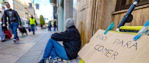 Multas Prostitutas Y Mendigos Alicante Más De 30000 Firmas Contra La