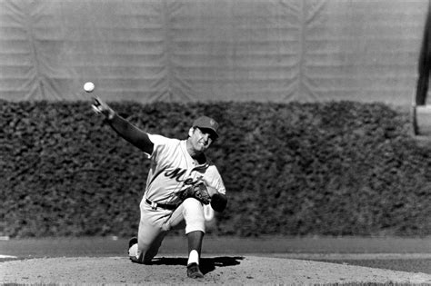 Tom Seaver Will Always Be The Essential Met The New York Times
