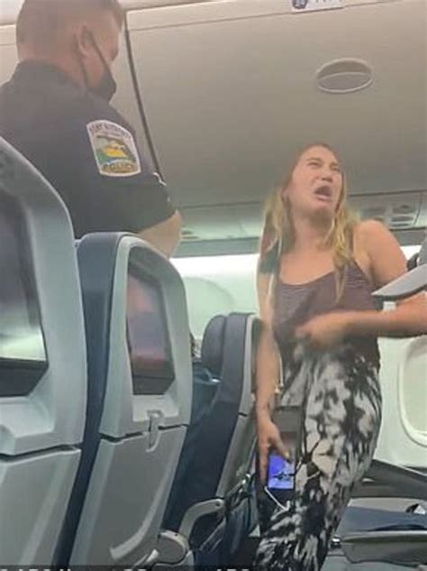 woman kicked off delta airlines flight for refusing face mask au — australia s