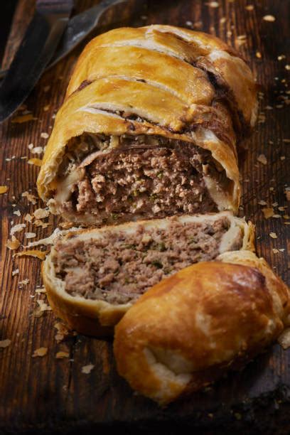 10 Ground Beef Wellington Stock Photos Pictures And Royalty Free Images