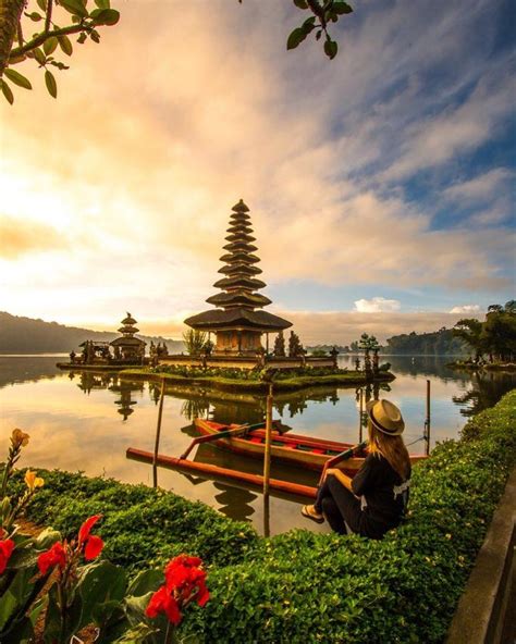 Bali Ou Lîle Des Des Dieux Bali Est Une Petite île Indonésienne