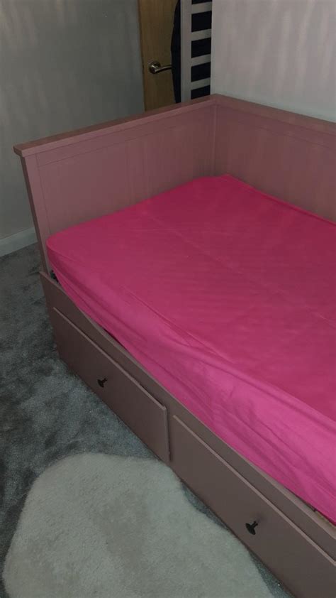 Ikea Hemnes Pink Daybed In Wd25 Watford For £15000 For Sale Shpock