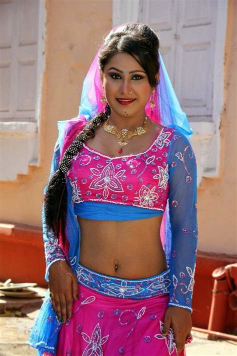 Bhojpuri Cinema Hot Bhojpuri Actress Priyanka Pandit