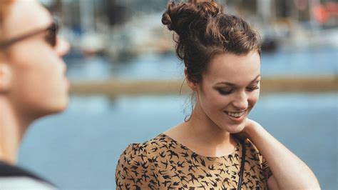 10 Main Types Of Smiles And What They Really Mean Common Relationship Problems Flirting