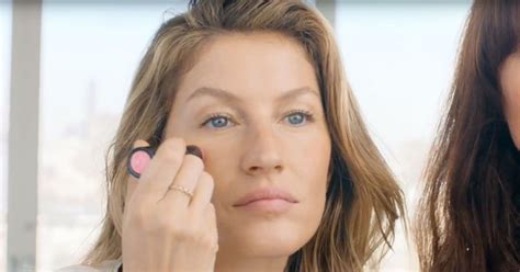 gisele bundchen shows her natural makeup routine video gisele bundchen makeup routine