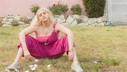 Zoe Nash releases a poppin' new single, entitled, “Lovebug”