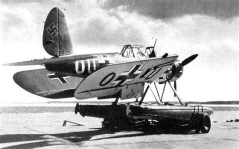 The arado ar 198 was a prototype reconnaissance aircraft, developed by arado flugzeugwerke, with backing from the luftwaffe, who initially preferred it over the blohm & voss bv 141 and the. Arado Ar 196