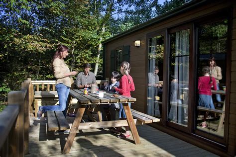 We've also been awarded with the feefo platinum trusted service award. Disney Hotels, Davy Crockett Ranch - Family Outside Their ...