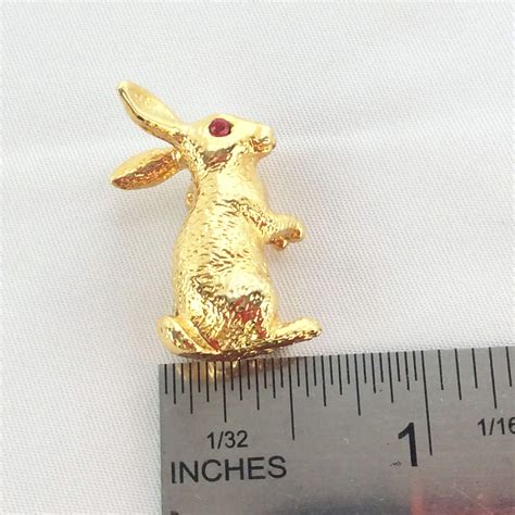 Sweet Vintage Bunny Rabbit Brooch Gold Tone With Red Crystal Etsy