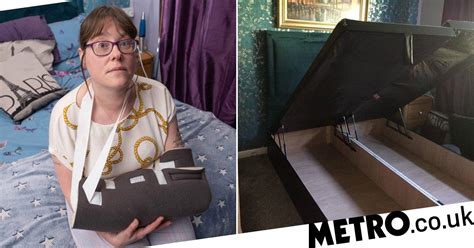 mum feared she d die after getting arm trapped under bed for 13 hours metro news
