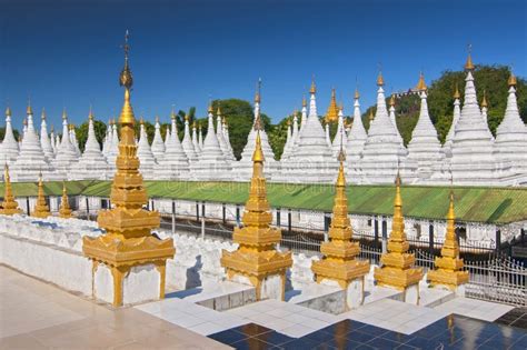 Golden Sandamuni Pagoda With Row Of White Pagodas Amazing Architecture