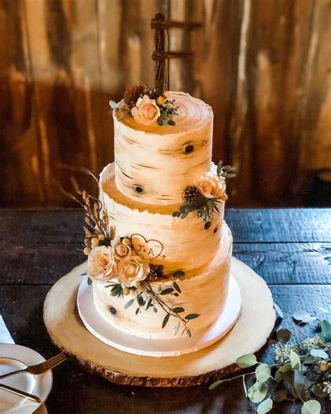 33 Fall Wedding Cakes That WOW Wedding Forward