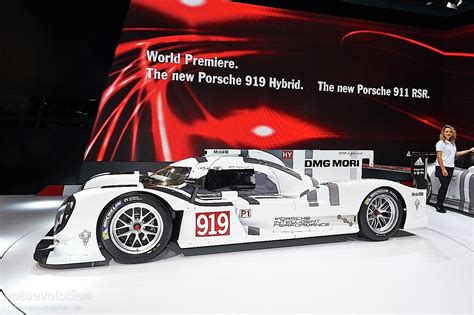 Porsche 919 Hybrid Breaks Cover In Geneva Live Photos Autoevolution
