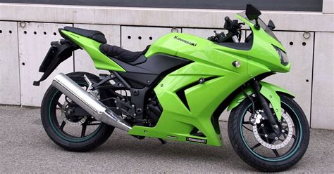 Heres What Makes The Kawasaki Ninja 250r A Great Beginner Bike