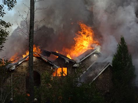 UPDATE - Linton Home Destroyed In Monday Morning Fire (w/VIDEO) | WKDZ Radio