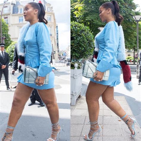 Fat Legs 👅🔥 Rihanna Rihanna Thick Rihanna Outfits Rihanna Style