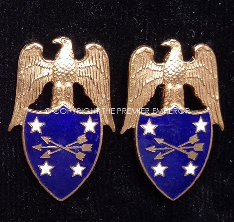 United States Of America Secretary Of Defense Collar Badges Relic