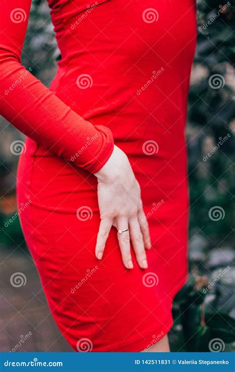 The Girl Put Her Hand On Her Hips Stock Image Image Of Fresh Glamour 142511831