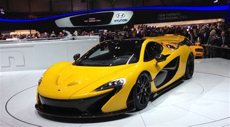 Mclaren P1 And Laferrari Witnessing The Arrival Of Supercar Royalty