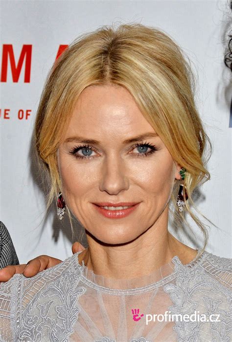 Naomi Watts Hairstyle Easyhairstyler