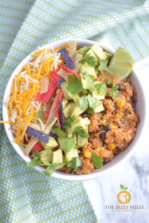 These one pot meals are awesome and 5 dinners, 1 hour has meal planning down to a t with this recipe! Instant pot Meal Prep - Quinoa Burrito Bowl | Recipe ...