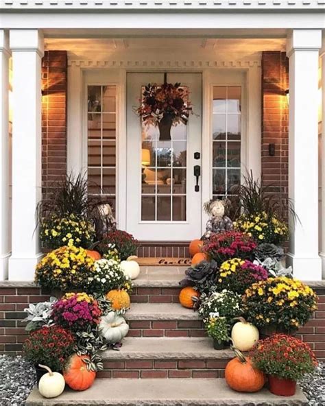 80 Elegant Ways To Decorate For Fall The Glam Pad Fall Outdoor