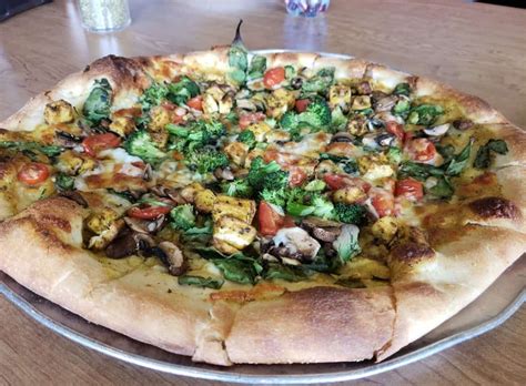 16 Best Pizza Places In Milwaukee Wi 2023 Updated