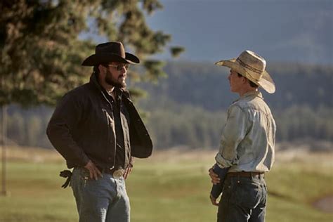 Rip And Carter Chat Yellowstone Season 5 Episode 7 Tv Fanatic