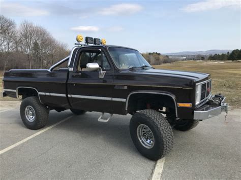 1985 Gmc Sierra Clasic 2500hd 4x4 With 383 Strokerno Reserve