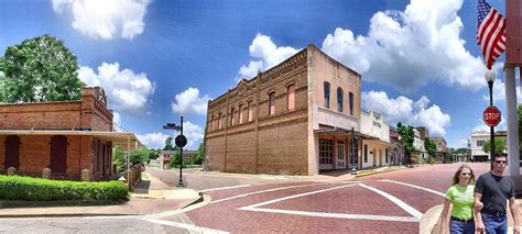 Picture Of The West Side Town Square In Historic Nacogdoches