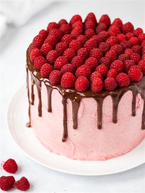Raspberry Cake Easy Layer Cake