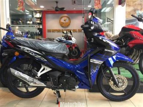 In the malaysia, dash 125 r has a bunch of competitors, some of which are honda wave125i standard, yamaha 135lc standard, yamaha lagenda 115z standard. 2019 Honda Wave Dash S Fi 125- Low Deposit | New ...
