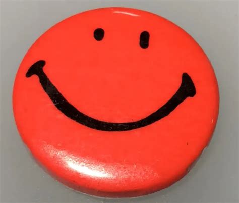 Vintage Smiley Face Hippie Happy Peace Counter Culture Button Pin