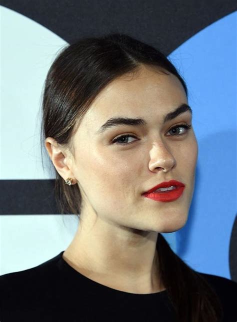 Curvy Model Myla Dalbesio Named A ‘sports Illustrated Swimsuit Issue Rookie Of The Year