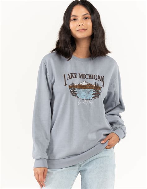 Full Tilt Lake Michigan Womens Embroidered Crewneck Sweatshirt Light Blue Tillys