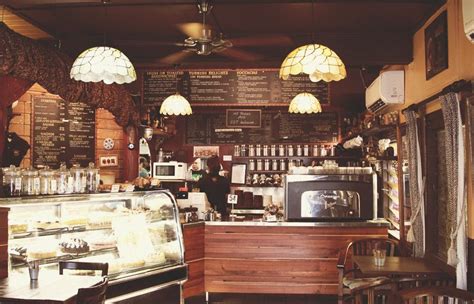 Cocktail bar in rijeka, croatia. The Three Monkeys Coffee and Tea House | Monkey coffee, House