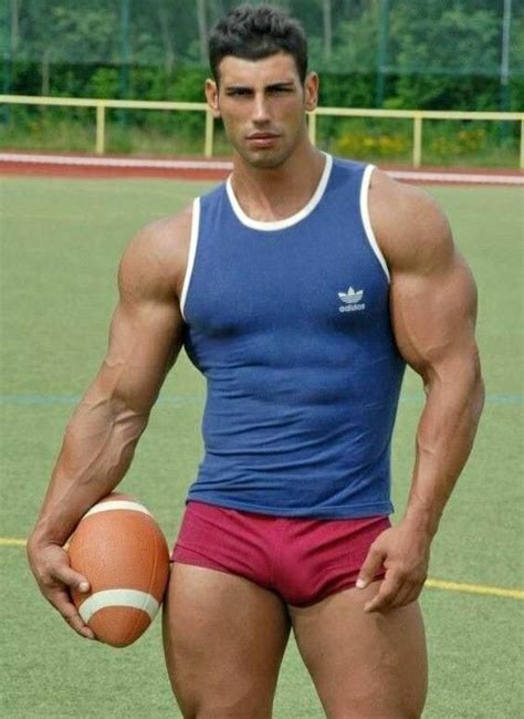Pinterest Hot Men Bulge Athletic Men Muscle Men