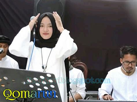 Lirik Lagu Qomarun Sabyan Gambus Full Lengkap Arab Dan Artinya