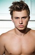 Kenny WORMALD : Biographie et filmographie