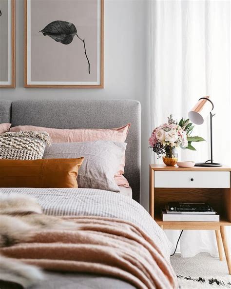 Get fresh, modern paint color in the bedroom consider a contemporary edge for your bedroom. Color Crush: Blush + Orange | Home decor bedroom, Modern bedroom, Home decor