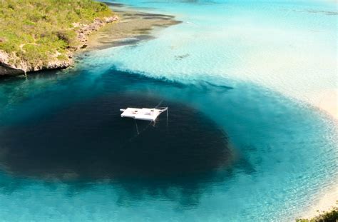 This Massive Underwater Hole In The Bahamas Is Believed To Have Been