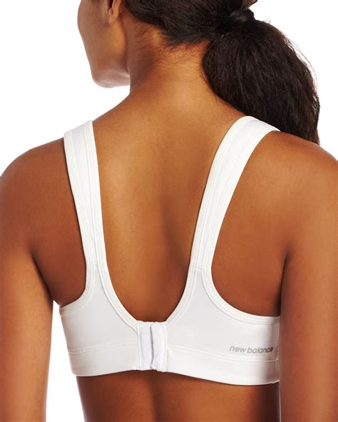 There were a lot of bras to sift through as we tried to find the very best sports bras. 20 Best Back Closure Sports Bras in 2020 | Daves Fashions