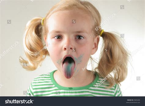 Girl Tongueteenager Tongue