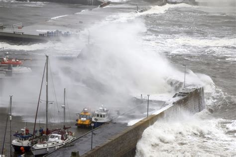 Storm Babet Sparks Red Alert As Scotland Braces For Flooding Finance Trad