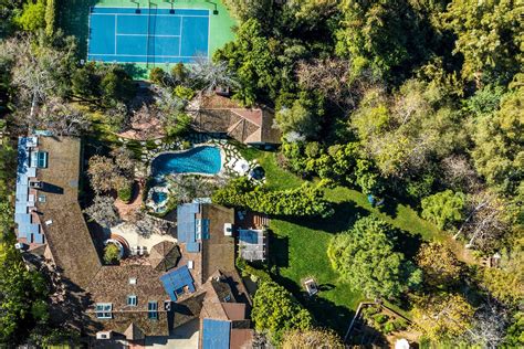 Jim Carrey Lists His Brentwood Mansion A Landmark Modernist Home Hits