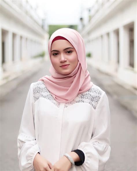 Image May Contain 1 Person Outdoor Arab Girls Hijab Girl Hijab