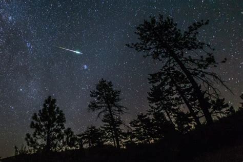 Orionids Meteor Shower 2022 When It Peaks And How To See It In The Uk