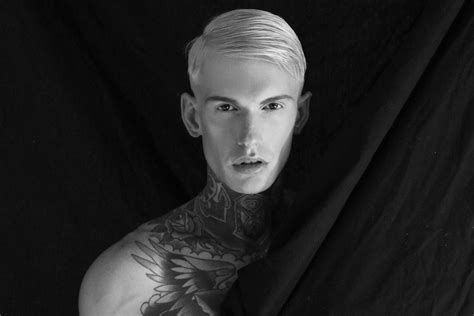 Men — Vault Management