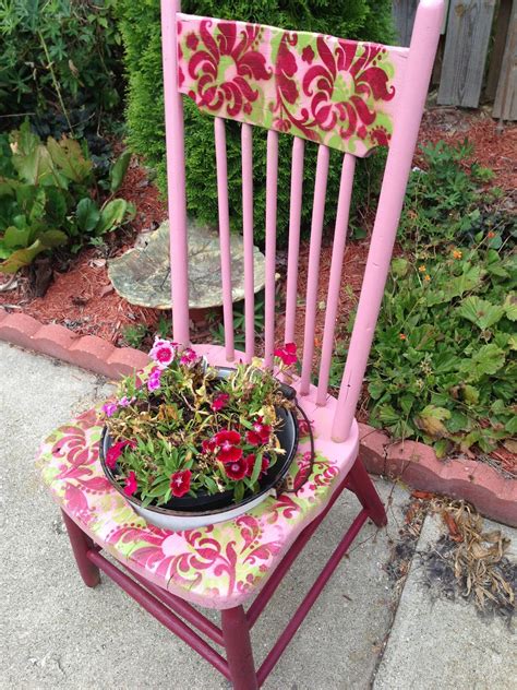 Pattis Creations Repurposed Garden Chair