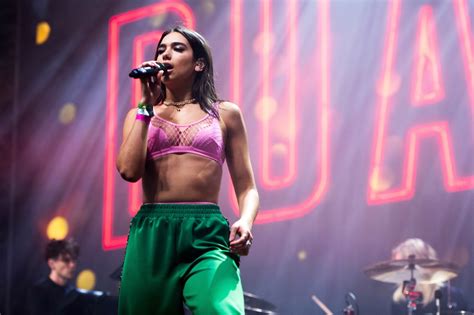 Booty Goals Dua Lipa Sends Fans Wild With Full View Of Her Peachy